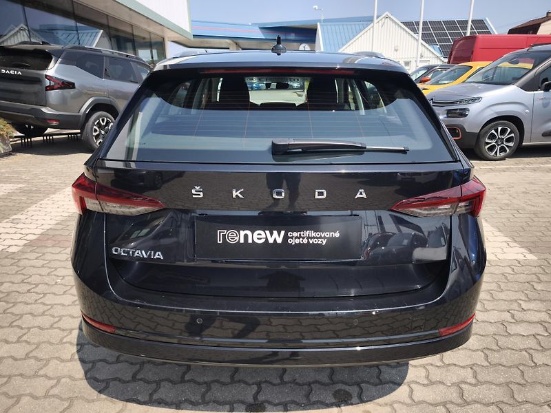 Škoda Octavia 2021 ČR 2.0 TDI DSG STYLE - fotka 25 z 31
