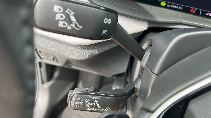 Škoda Scala (2024) SELEC TSI 110/1.5 A7F - fotka 26 z 27