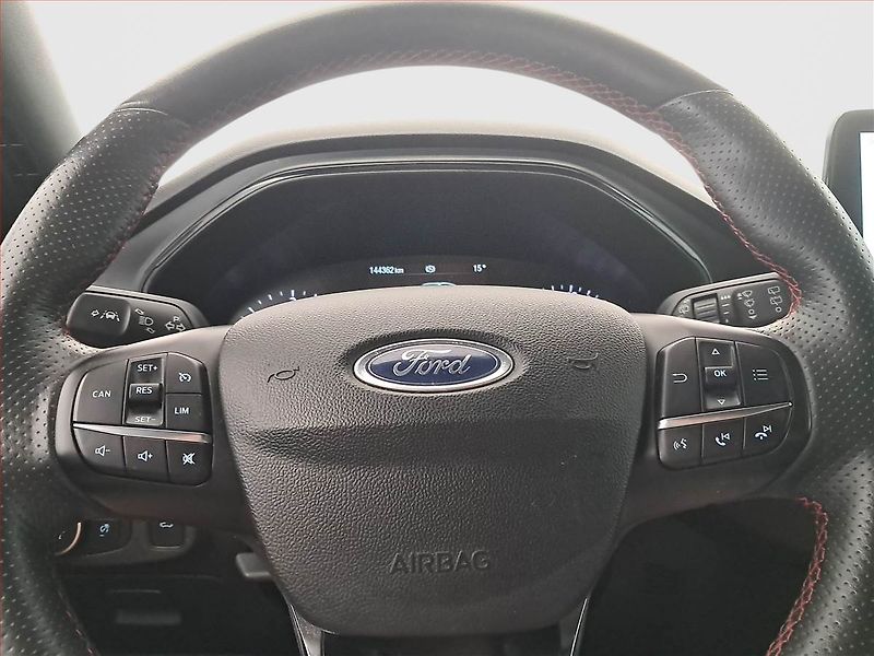 Ford Focus (2020) ST-Line 2.0 EcoBlue, Navi - fotka 16 z 21