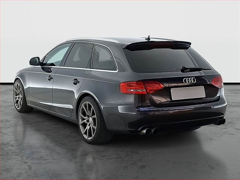 Audi A4 (2008) 2.0 TFSI, Navi, Xenony - fotka 4 z 20