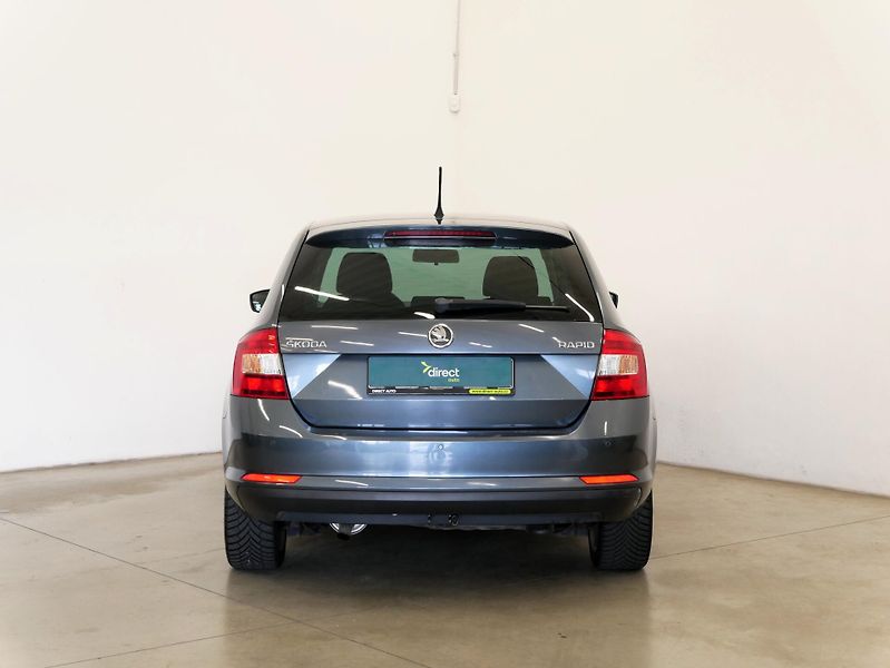 Škoda Rapid - fotka 6 z 25