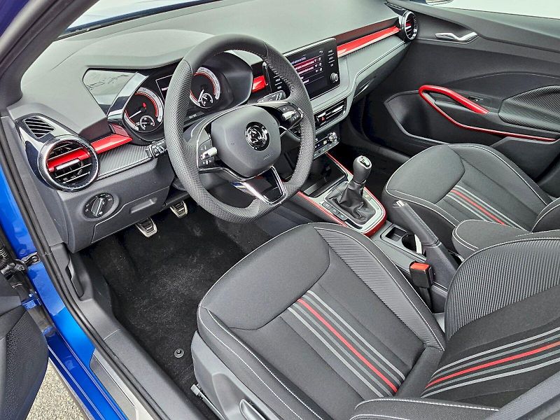 Škoda Fabia (2023) Monte Carlo TSI 81/1.0 M6F - fotka 12 z 28