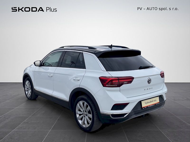 Volkswagen T-Roc (2018) 1.5 TSI 110 kW Highline Sport - fotka 27 z 31