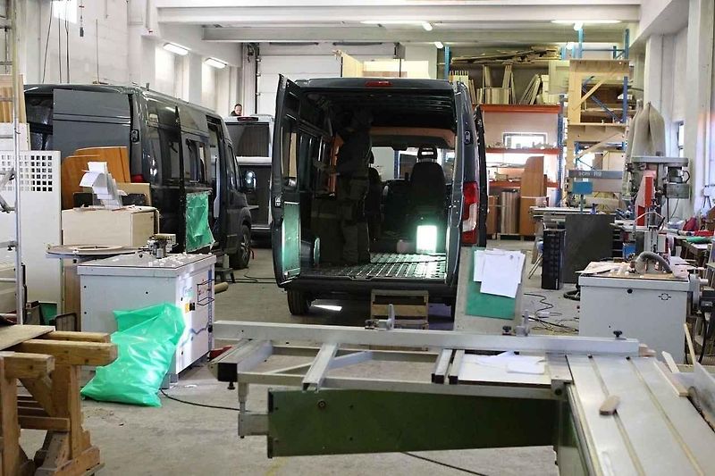 Obytná auta KRS svým půdorysem nepřesahují rozměry klasické dodávky