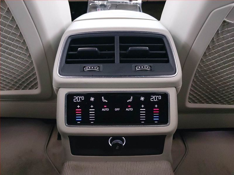 Audi A6 (2020) 50 TDI - fotka 22 z 22
