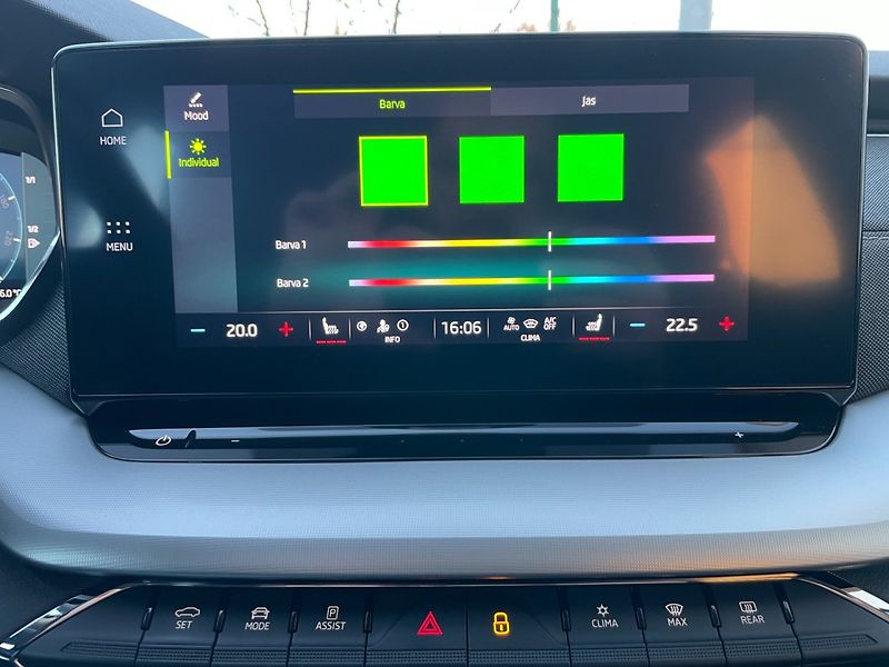 Škoda Octavia (2021) Com. 1.5TSi Style+! ČR! 1.maj. - fotka 26 z 40