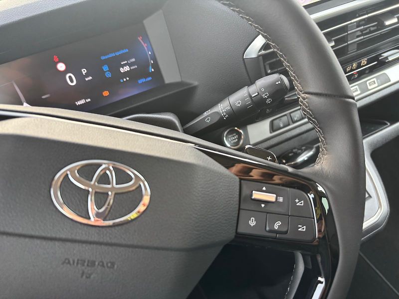 Toyota ProAce Verso 2.0 D-4D L2 VIP Webasto AT - fotka 18 z 28
