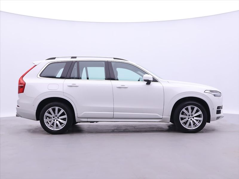 Volvo XC90 2,0 D4 140kW CZ LED Momentum - fotka 8 z 31