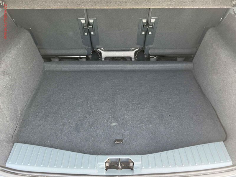 Ford C-MAX (2012) 2.0TDCi, AC, kamera - fotka 7 z 20