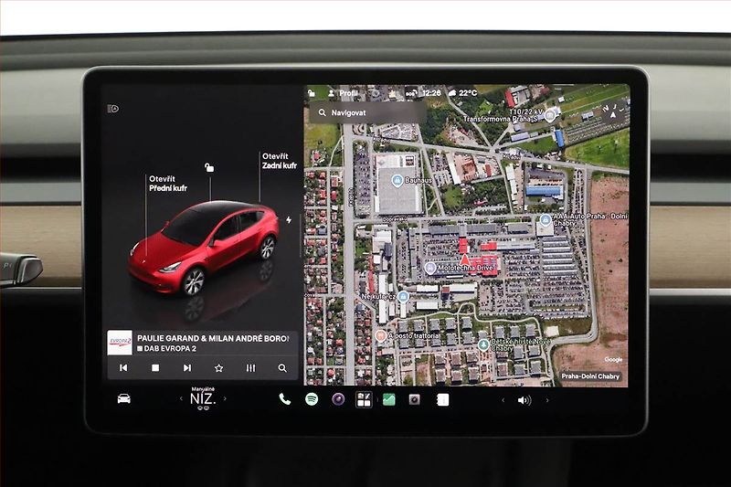 Tesla Model Y (2023) Long Range AWD 79kWh, SoH 92% - fotka 13 z 26