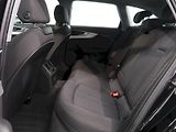 Audi A4 (2019) 40TDI 140KW 4x4 WEBASTO NAVI - náhled 17