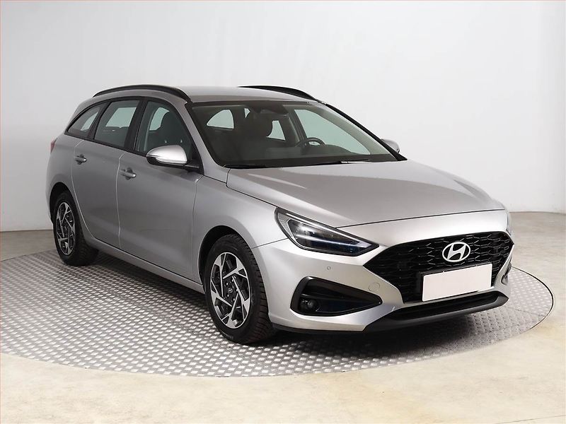 Hyundai i30 (2024) Smart 1.0 T-GDI, ČR,1.maj - fotografie inzerátu