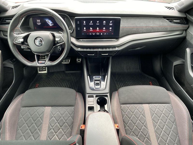 Škoda Octavia (2021) Combi 2.0 TDI DSG RS - fotka 5 z 39