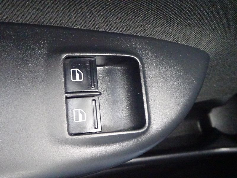Škoda Octavia 1.2TSI 77kW NAVI NOVÉ ROZVODY - fotka 16 z 39