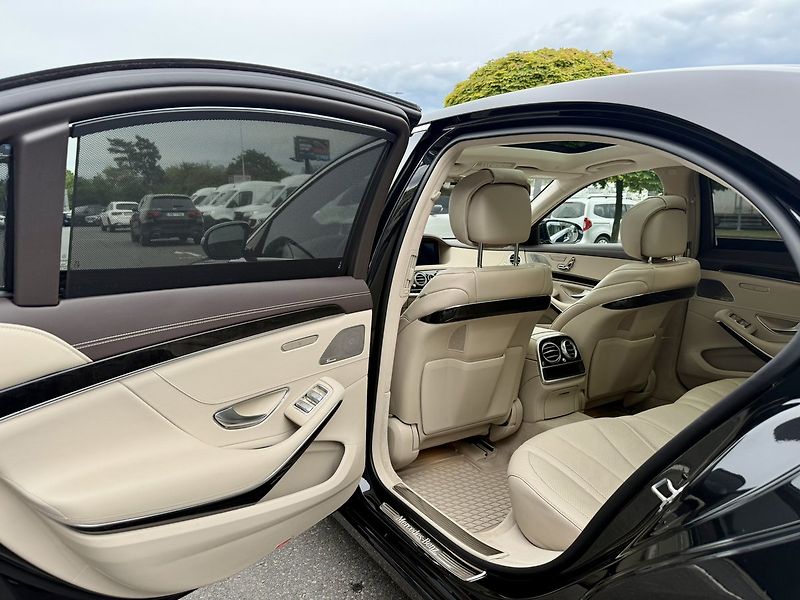 Mercedes-Benz Třídy S (2018) 560 4MATIC LONG - fotka 13 z 55