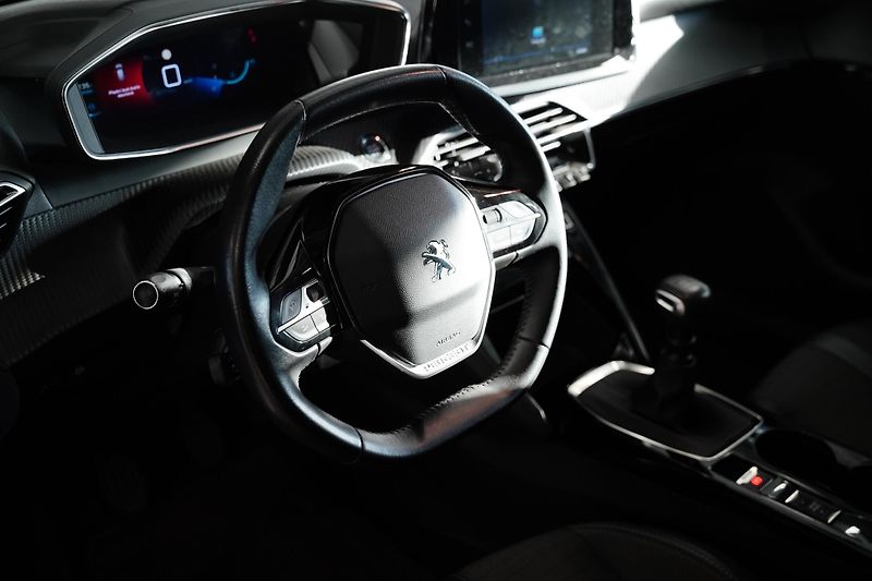 Peugeot 208 - fotka 6 z 6