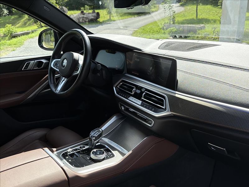 BMW X6 3,0 xDrive 40i Mpaket ČR DPH - fotka 21 z 49