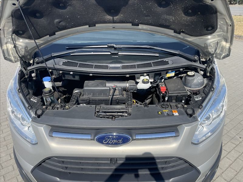 Ford Tourneo Custom 2,2 TDCi 114kw Titanium 8míst - fotka 27 z 37