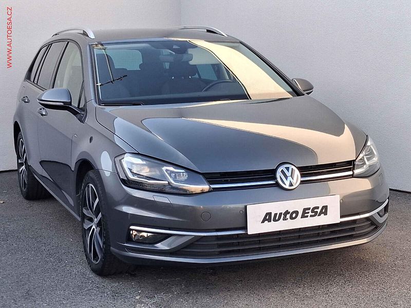 Volkswagen Golf (2019) 2.0 TDi, Join, DSG, LED - fotografie inzerátu