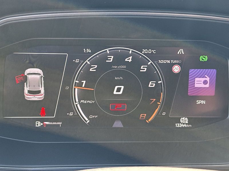 Cupra Formentor (2023) 1.5 TSI DSG - fotka 6 z 30