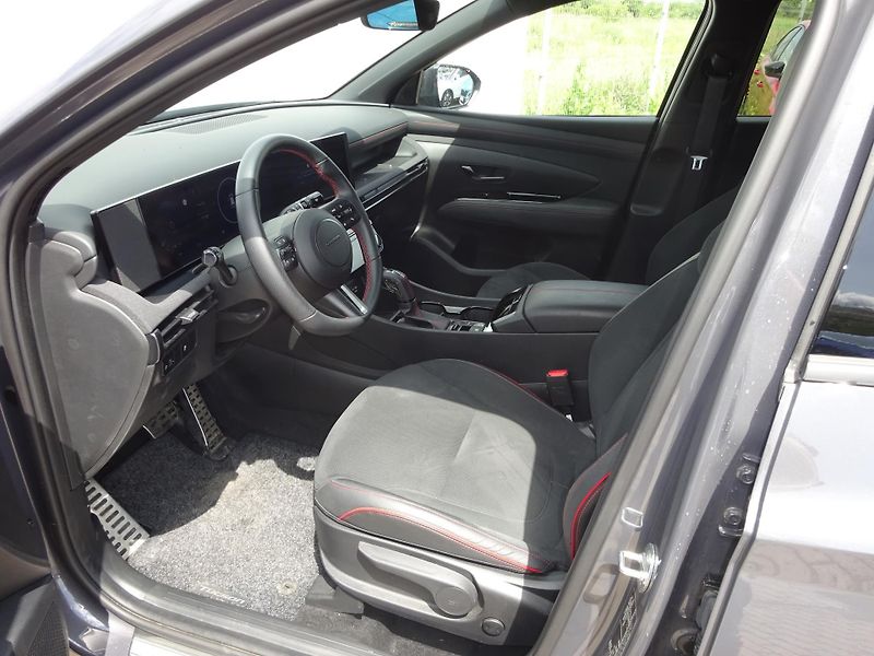 Hyundai Tucson 1.6 T-GDI 118kW DCT N-Line - fotka 10 z 22