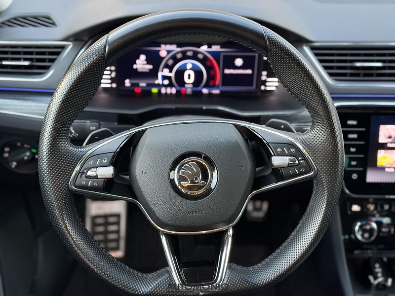 Škoda Superb (2021) 2.0 TDI DSG Matrix, Travel Ass - fotka 14 z 26
