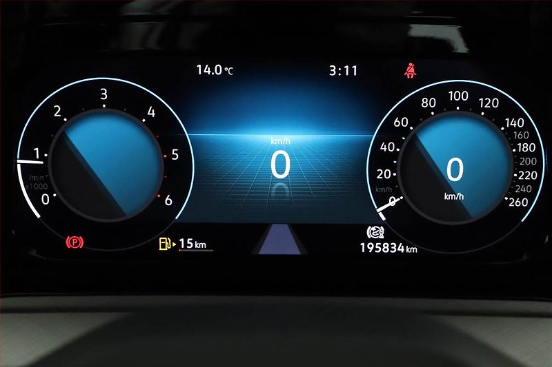 Volkswagen Golf (2021) Life 2.0 TDI, ČR,1.maj - fotka 13 z 20