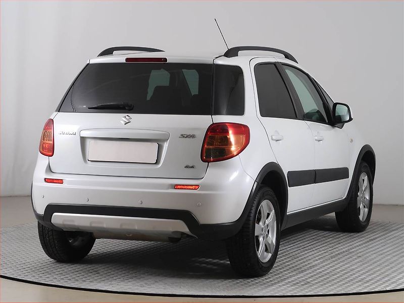 Suzuki SX4 (2013) 1.6 VVT, 4X4, Serv.kniha - fotka 5 z 15