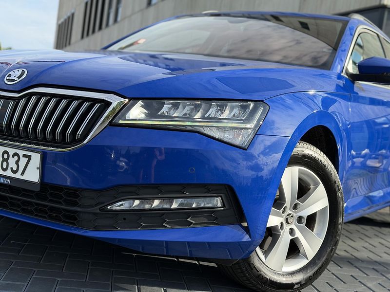 Škoda Superb (2022) 2.0 TDi 110 kW/manual/tažné - fotka 10 z 23