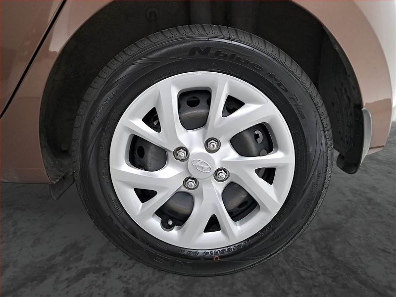 Hyundai i10 (2018) 1.0, ČR,1.maj, Serv.kniha - fotka 15 z 16