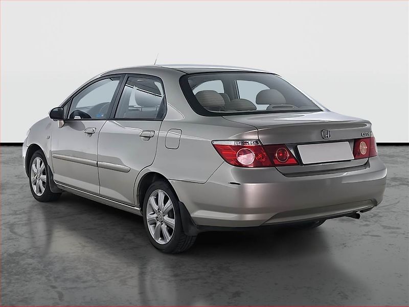 Honda City (2007) 1.4 i, nová STK, levný provoz - fotka 4 z 18