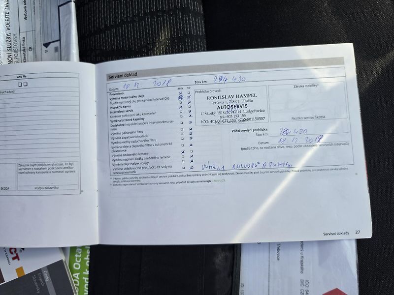 Škoda Octavia 2.0 TDi 103kw Xenon  - fotka 29 z 33