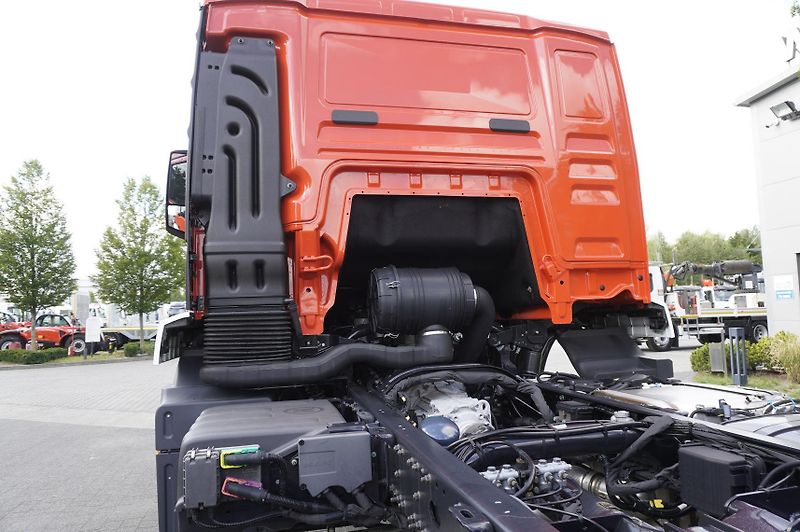 MAN TGM (2026) 18.250 4x4 / chassis 520 cm - fotka 10 z 24