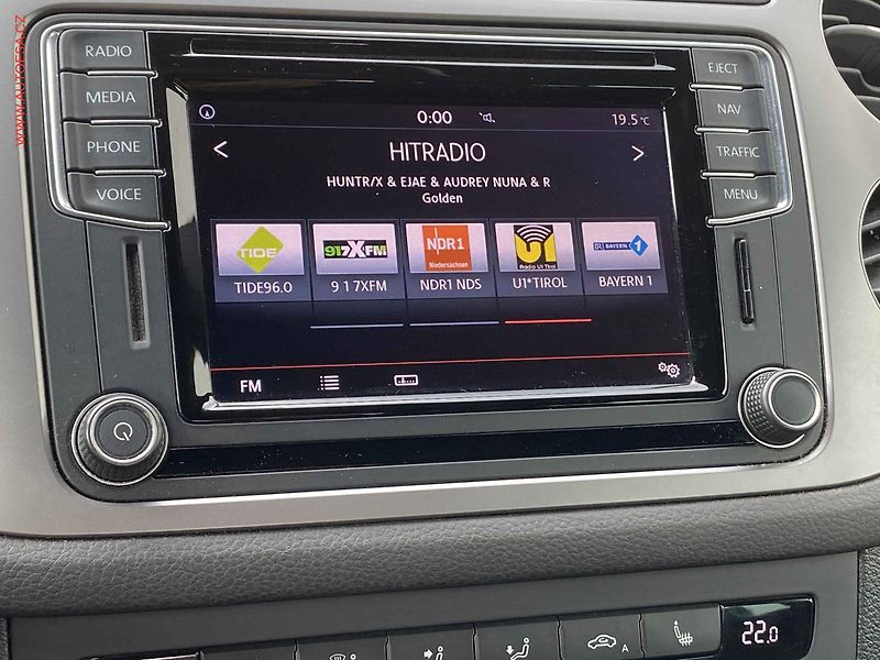Volkswagen Tiguan (2015) 1.4 TSi, Lounge, DSG, TZ - fotka 18 z 20