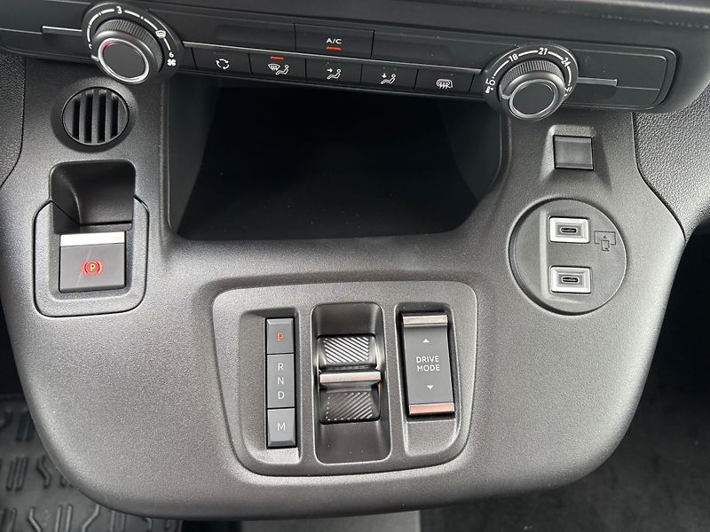 Peugeot Partner (2026) Furgon L2 1.5 BlueHDi 130 EAT8 - fotka 16 z 18