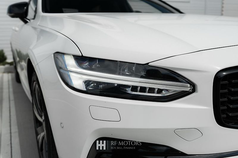 Volvo V90 (2021) - fotka 6 z 51