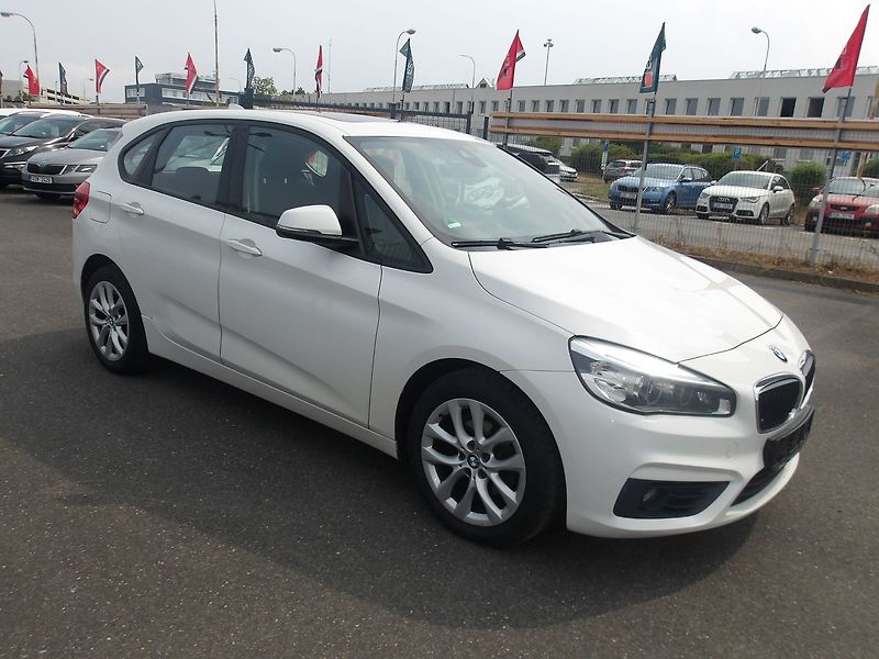 BMW Řada 2 2,0D 110kW 2xklíč - fotka 3 z 30