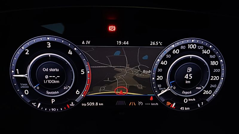 Volkswagen Tiguan TDI 110kW 4x4 HIGHLINE - fotka 29 z 50