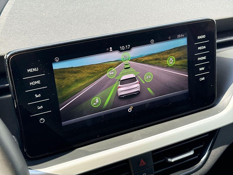 Škoda Kamiq (2020) 1.5 TSI Style - fotka 14 z 31