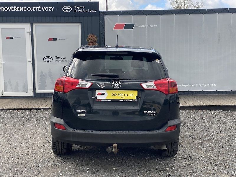 Toyota RAV4 2.0i, LPG, navi, 4x4, tažné - fotka 6 z 17
