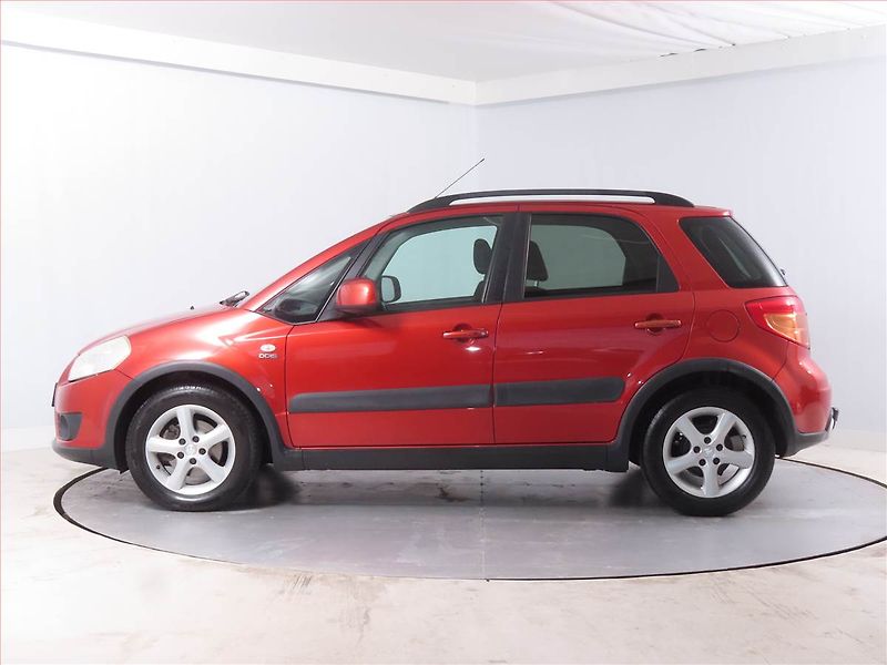 Suzuki SX4 (2009) 1.9 DDiS, Eko.zaplacen, po STK - fotka 3 z 13