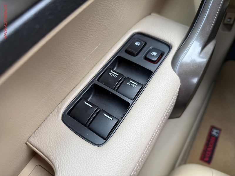Honda CR-V (2008) 2.2i-CTDi 4x4, ČR, Xenon - fotka 11 z 19