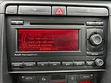 Audi A4 2,0 TDi Automat  NováSTK,Tažné - náhled 17