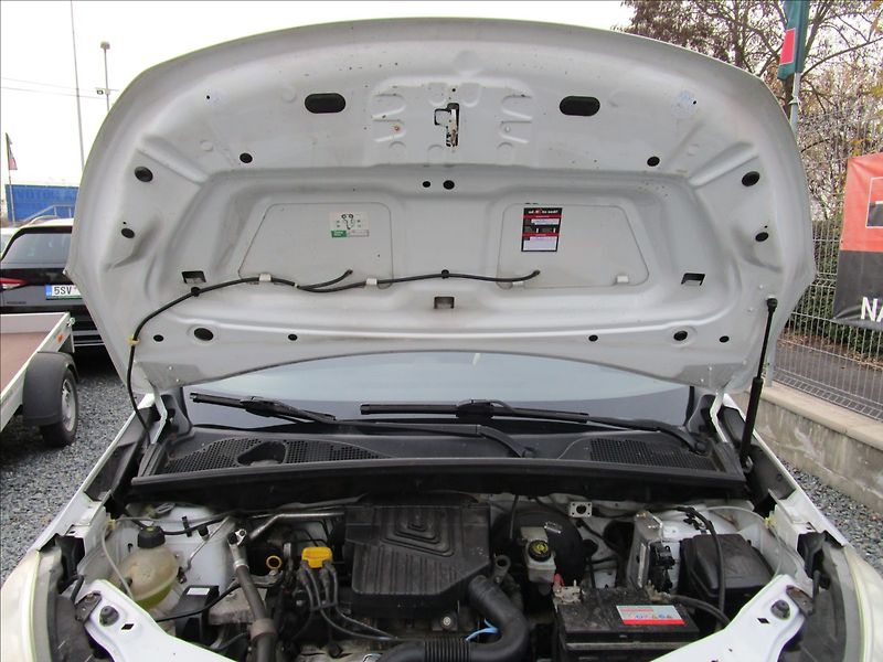 Dacia Lodgy 1.6i  Klima - fotka 36 z 36