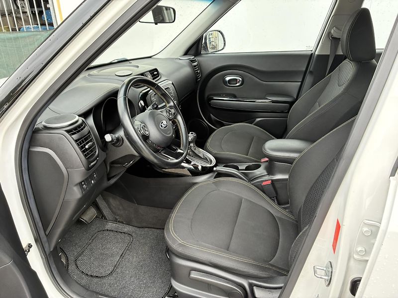 Kia Soul 1.6 GDI 97kW AT Exclusive - fotka 10 z 20