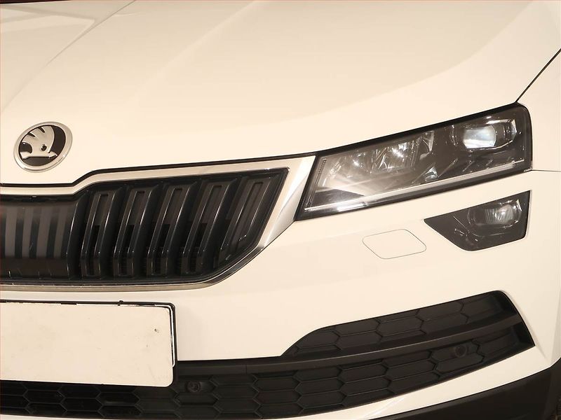 Škoda Karoq (2019) Style 1.6 TDI, Serv.kniha - fotka 19 z 19
