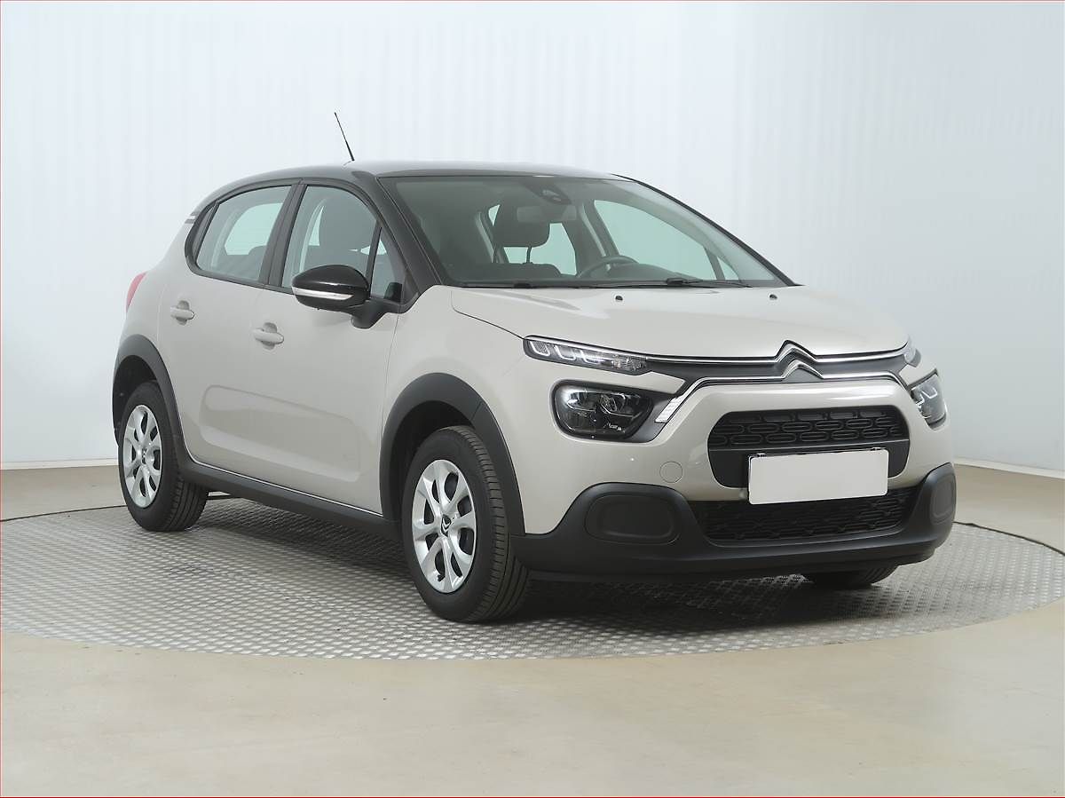 Citroën C3 1.2 PureTech, ČR,1.maj