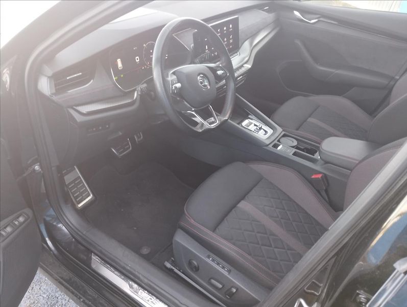 Škoda Octavia 1,4 110KW  RS IV - fotka 8 z 18