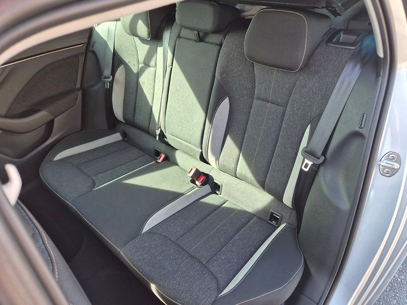 Škoda Scala (2025) Top Selection 1.0TSi 85kW 6°ma - fotka 13 z 30