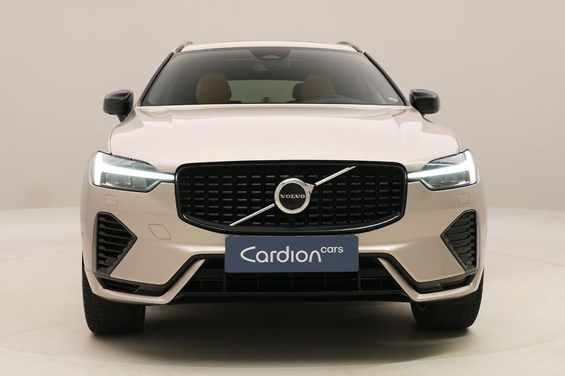 Volvo XC60 T6 AWD RECHARGE DARK ULTIMATE  - fotka 15 z 66